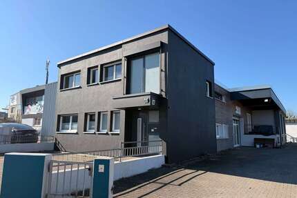 Büro in Löchgau 1.190,00 € 97.2 m²