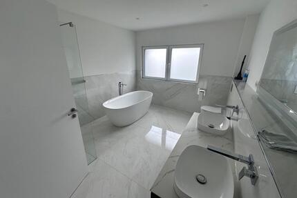 3-Zimmer-Wohnung zu vermieten - Einbauküche enthalten - Celle Altenhagen