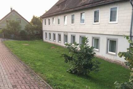 Schönes 12- Zimmer Mehrfamiellienhaus in toller Lage - Hehlen