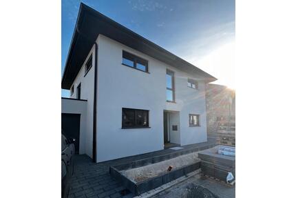 Neubau Einfamilienhaus mit 7 Zimmern und Garage in Erkelenz