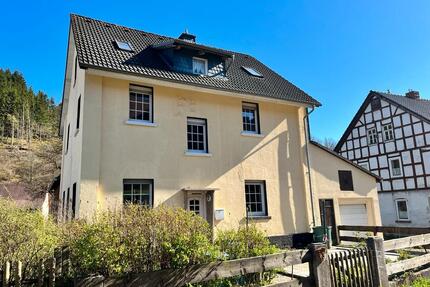 Einfamilienhaus mit Einliegerwohnung in Korbach Nieder-Schleidern