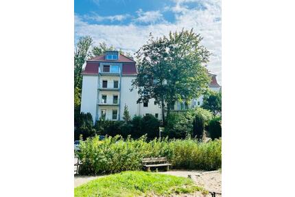 Hochwertige 4-Zimmer-Wohnung mit Terrasse & Garten in zentraler Lage von Baden-Baden