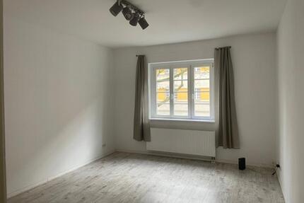WG Zimmer in Berlin Wedding - 685,00&nbsp;EUR Kaltmiete, ca.&nbsp; 22,00&nbsp;m&sup2; in Berlin (PLZ: 13351) Mitte