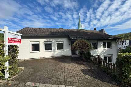 Haus zum Kaufen in Ennepetal 219.000,00 € 181.26 m²