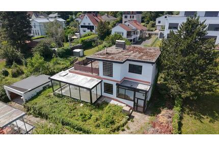 Sanierungsobjekt Einfamilienhaus in 1a Lage 150m² - Friedrichsdorf