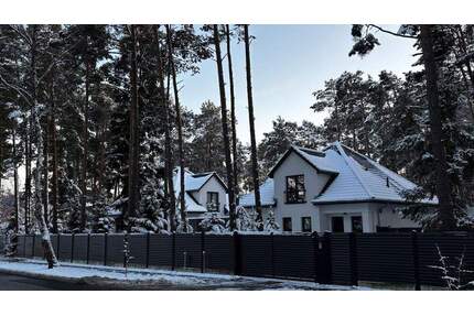 Doppelter Luxus mit zukunftsicherheit in Borkwalde auf 2.818 m²