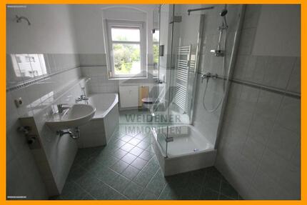 3-Raum Wohnung mit Südbalkon und Bade mit DuscheWanne in Debschwitz! - Gera