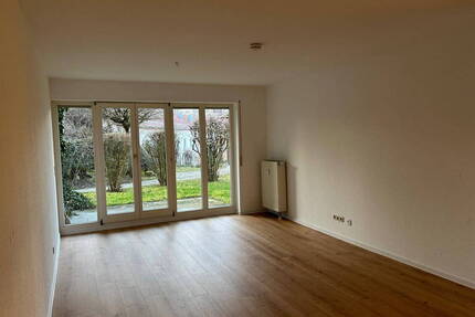Attraktive 2-Zimmer-Erdgeschosswohnung mit Terrasse & TG - Böblingen