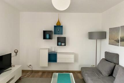 Möblierte 2-Zimmer-Wohnung mit Balkon in Frankfurt-Eschersheim - Frankfurt am Main