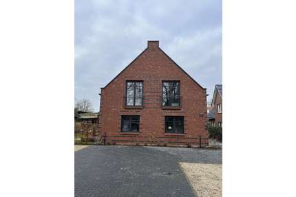 Haus zum Mieten in Appen 1.350,00 € 86.2 m²