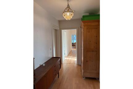 Große, helle 4-Zimmer-Wohnung am Brasselsberg - Kassel Nordshausen