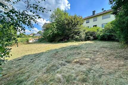 Grundstück zu verkaufen in Wiehl 120.000,00 € 914 m²