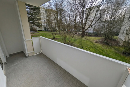 3 Zimmer Whg - Hannover Wettbergen - Balkon - neues Bad - reno.