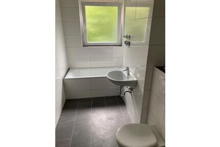 Tolle SINGLEWOHNUNG wartet auf neue Mieter! - Friedrichsdorf