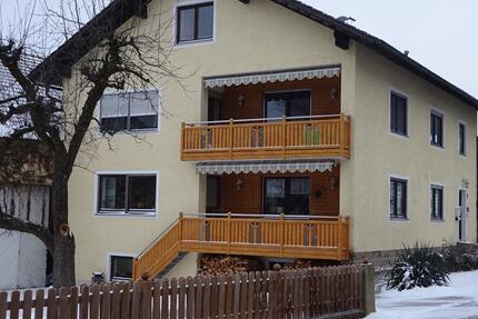 Mietwohnung in Perwolfing - 600,00&nbsp;EUR Kaltmiete, ca.&nbsp; 99,00&nbsp;m&sup2; in Runding (PLZ: 93486)