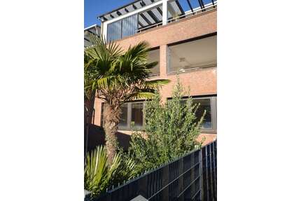 Haus zum Kaufen in Kaarst 650.000,00 € 199 m²