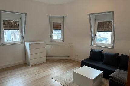 Helle 2-Zimmer-Wohnung (45qm) zentral und ruhig - Enkheim U-Bahn - Frankfurt am Main Bergen-Enkheim