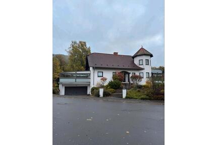 Mietwohnung 77m² 3ZKB in Homburg Schwarzenbach mit Turmzimmer