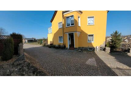 Charmante Einliegerwohnung mit großen GartenGarage&Kamin! - Großröhrsdorf