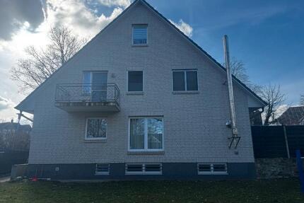 Großzügiges Reihenendhaus mit 9 Zimmern in Bremen-Oslebshausen