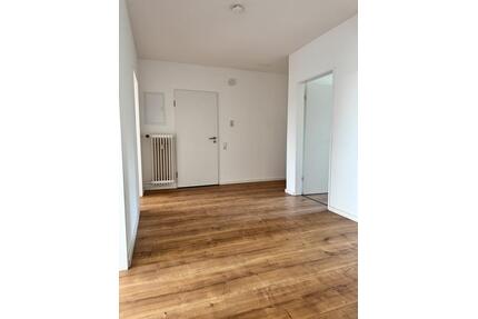 Frisch renovierte 4-Zimmer-Wohnung Hamm (Sieg)