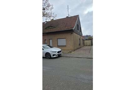 Haus zum Kaufen in Gronau 152.000,00 € 68 m²