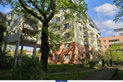 Elbnah, Wohnen im Grünen - mit Balkon und Sonnenfeeling! - Dresden Pieschen-Süd