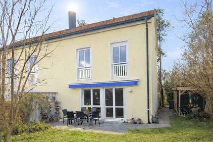 ELVIRA - Ottobrunn: Attraktive Doppelhaushälfte in bester und ruhiger Wohnlage