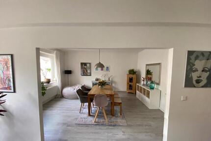 Wohnung 82m2 2-3 Zimmer mit Küche 1570,- kalt Düsseldorf