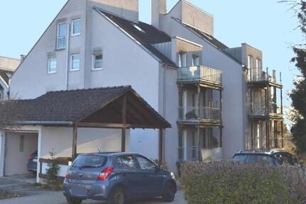 Helle 3 Zi Wohnung EG, 2 Balkone, Einzelgarage in Gattendorf
