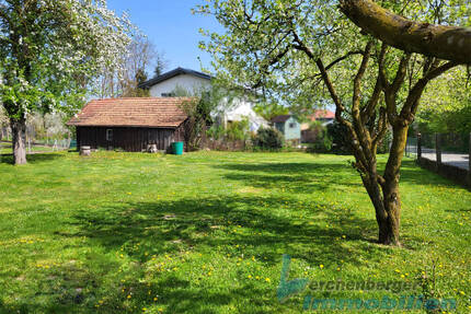 Ruhig gelegenes Baugrundstück in Wallersdorf - Haidlfing - Wallersdorf / Haidlfing