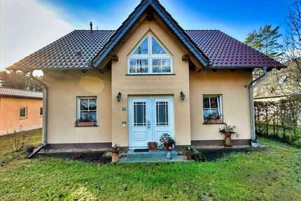 Haus zum Kaufen in Schorfheide 389.000,00 € 139 m²