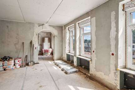 Haus zum Kaufen in Saarburg 375.000,00 € 232.61 m²