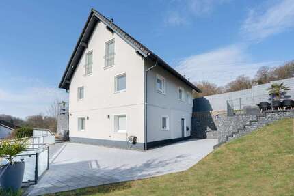 Haus zum Kaufen in Overath 669.000,00 € 160 m²