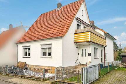 Haus zum Kaufen in Immenhausen 274.000,00 € 180 m²