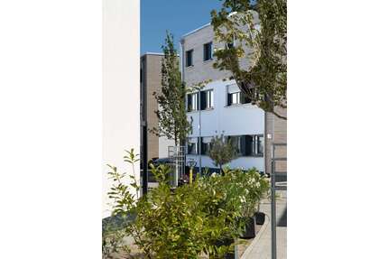 Wohnung zum Mieten in Karlsdorf-Neuthard 1.200,00 € 78 m²