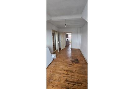 Helle 2-Zimmer Altbau-Wohnung in Mannheim Neckarstadt-Ost