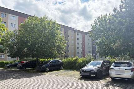Wohnung zum Kaufen in Gera 68.000,00 € 69 m²