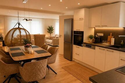 Moderne Wohnung in Bergisch Gladbach – All inclusive: Strom, Inte