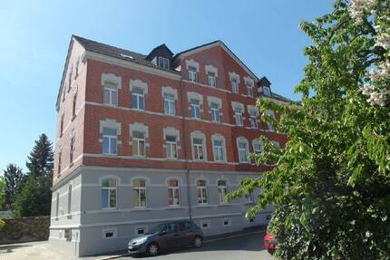 WOW-Single-Wohnung mit Einbauküche und Stellplatz-WOW - Zwickau Marienthal