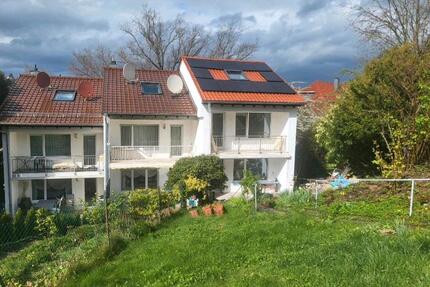 Reihenmittelhaus Rodrücken - 489.000,00&nbsp;EUR Kaufpreis, ca.&nbsp; 140,00&nbsp;m&sup2; in Pforzheim (PLZ: 75172) Weststadt