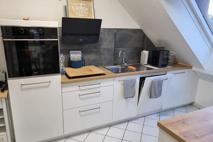 Dachgeschosswohnung für Singles in Düppenweiler - Beckingen