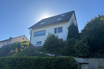 Haus zum Kaufen in Altena 229.000,00 € 150 m²