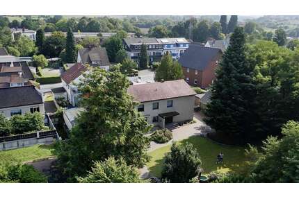 Haus zum Kaufen in Bad Salzuflen 1.200.000,00 € 500 m²