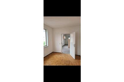 2 Zimmer Wohnung in Tuttlingen - 800,00&nbsp;EUR Kaltmiete, ca.&nbsp; 55,00&nbsp;m&sup2; in Tuttlingen (PLZ: 78532)