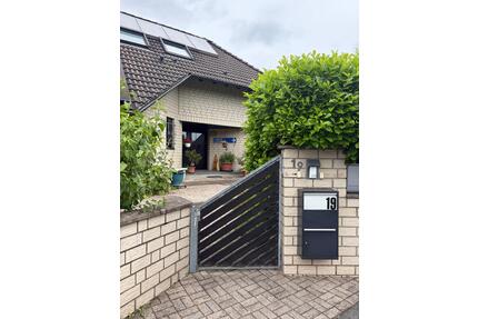 großes Einfamilienhaus - 900.000,00&nbsp;EUR Kaufpreis, ca.&nbsp; 420,00&nbsp;m&sup2; in Waltrop (PLZ: 45731)
