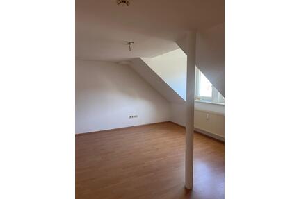 Zentral in Wilnsdorf gelegene DG Wohnung 2 ZKB sofort verfügbar - Netphen