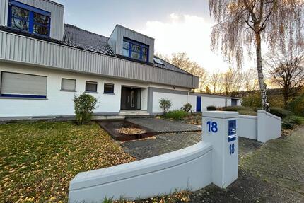 Einfamilienhaus in Düren-Gürzenich mit Garage