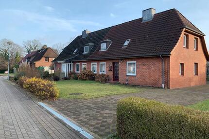 DHH inkl. Wintergarten und großer Garage provisionsfrei, privat!! - Bad Bramstedt