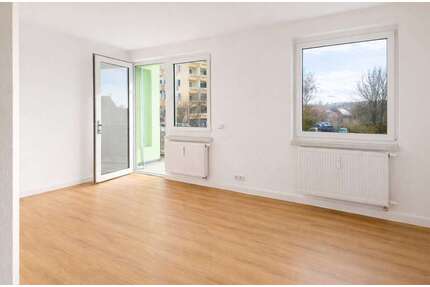 Wohnung zum Mieten in Rötha 434,40 € 54.3 m²